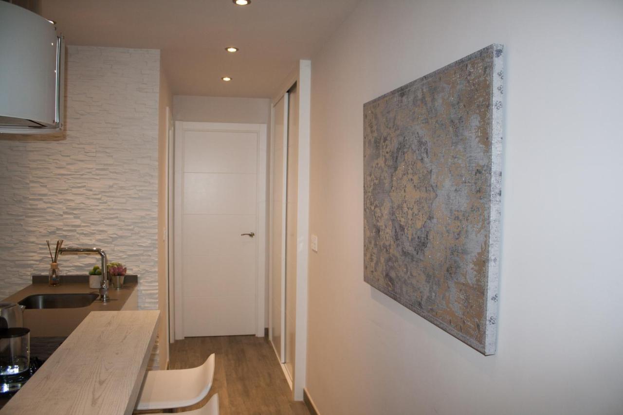 Appartement Charming Corners Azahar à Séville Extérieur photo